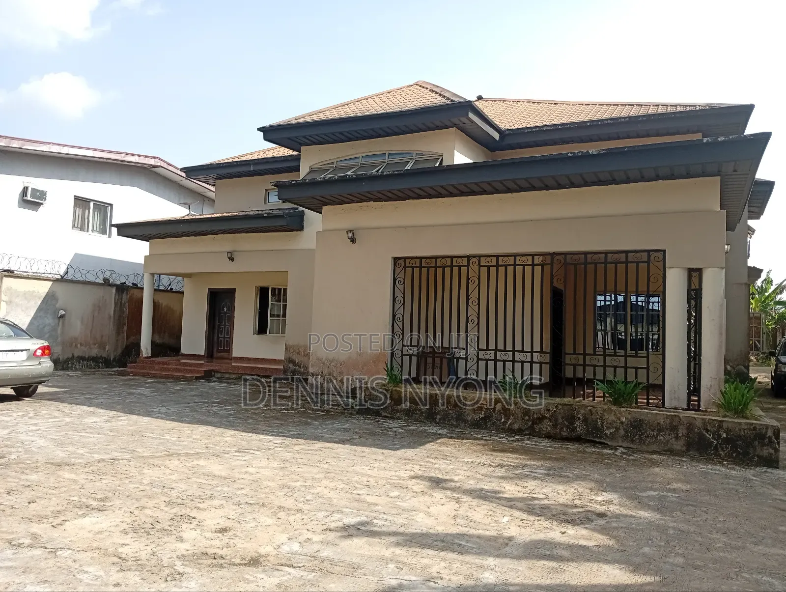 5bdrm Duplex in State Housing, Calabar for sale in Calabar