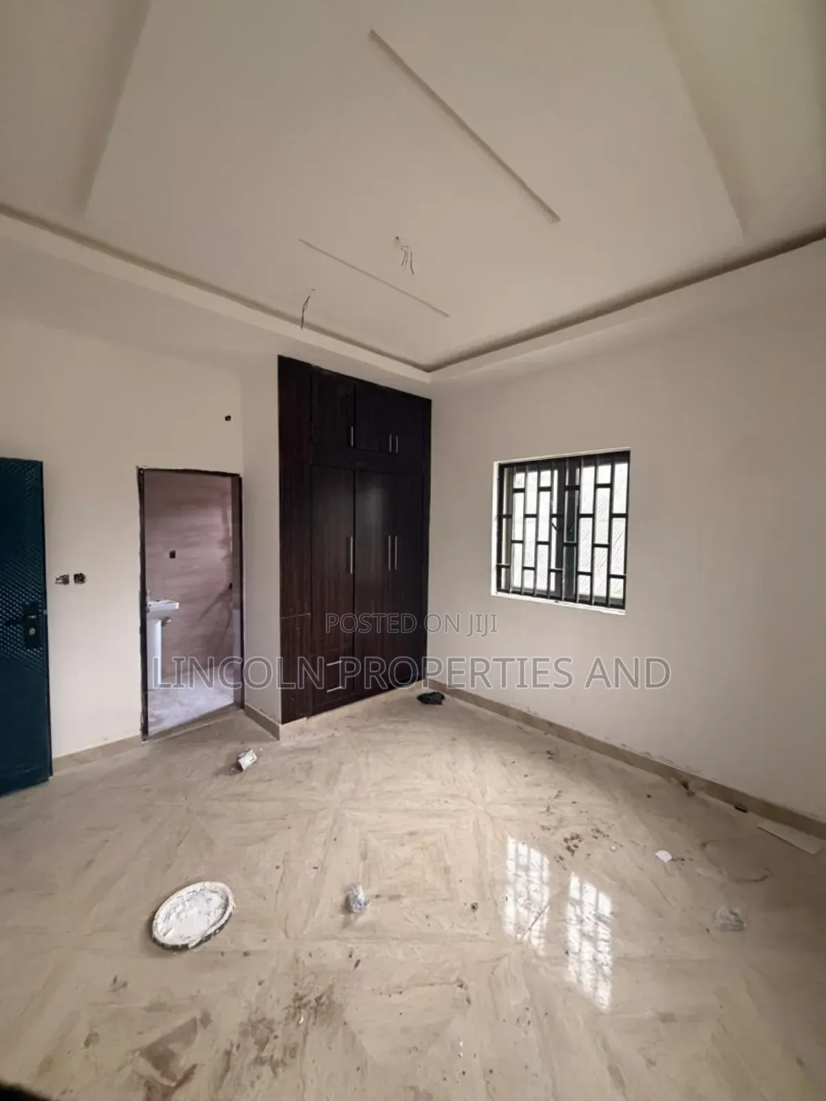 3bdrm Apartment in Oron Road By Ring, Uyo for rent in Uyo