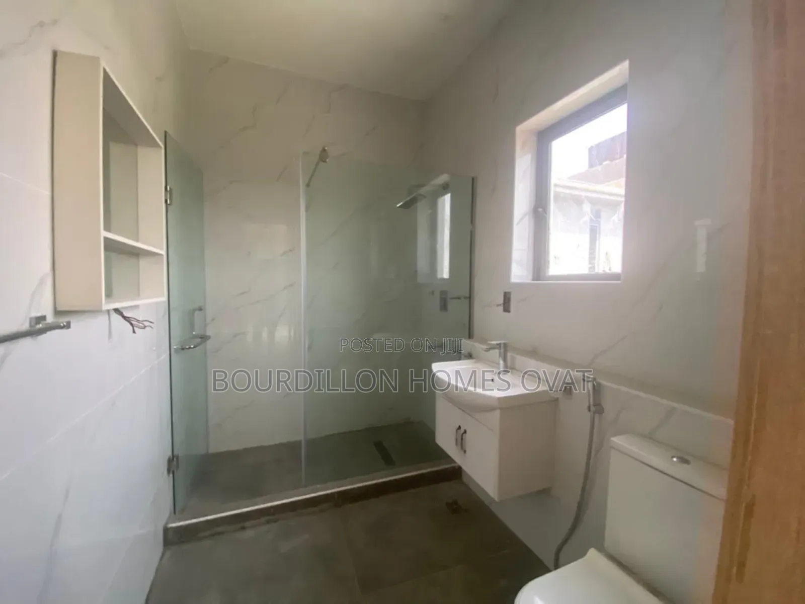 7bdrm Duplex in Lekki Phase 1 Lagos for sale in Lekki Phase 1