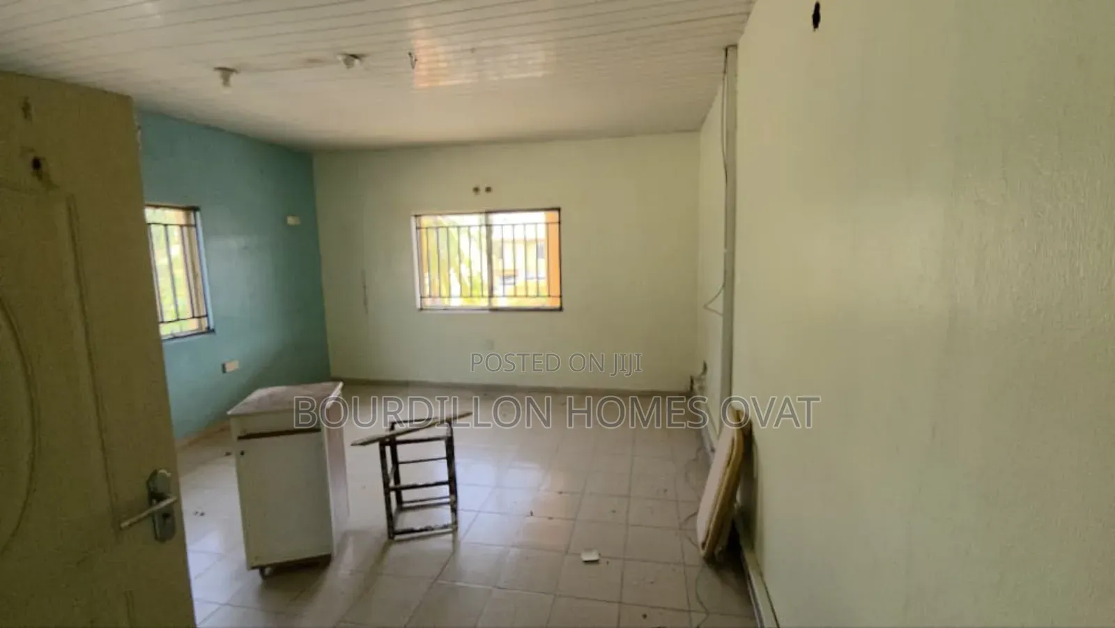 5bdrm Duplex in Lekki Phase 1 for sale in Lekki Phase 1