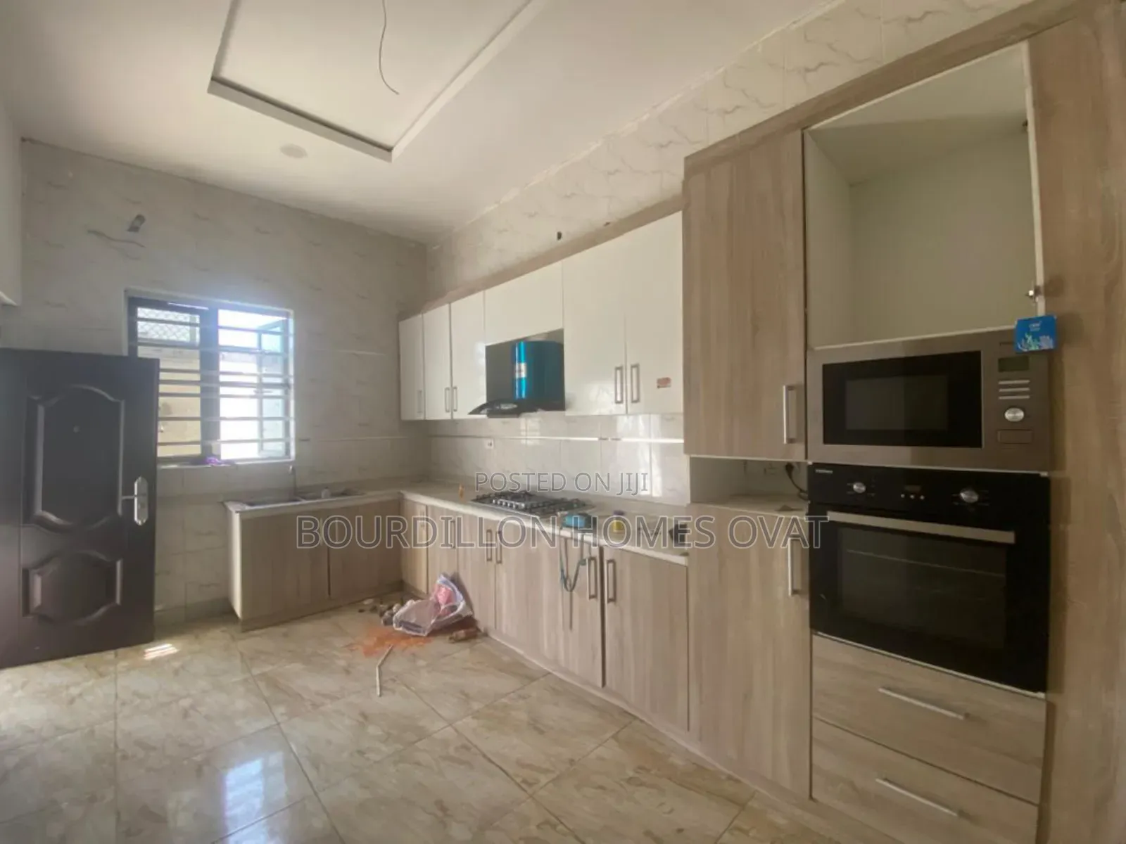 4bdrm Duplex in Harris Drive By Vgc for rent in Lekki