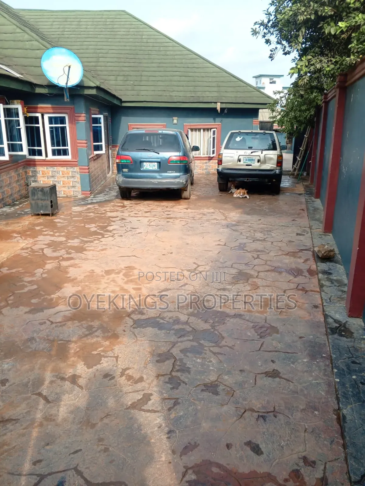 6bdrm Bungalow in Arigbawonwo, Oworonshoki / Gbagada for sale in Oworonshoki / Gbagada
