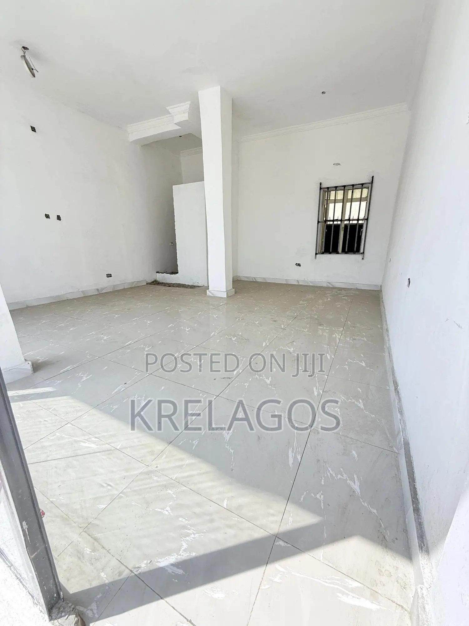 40sqm of Shop Space for Sale in Ajah in Ado / Ajah
