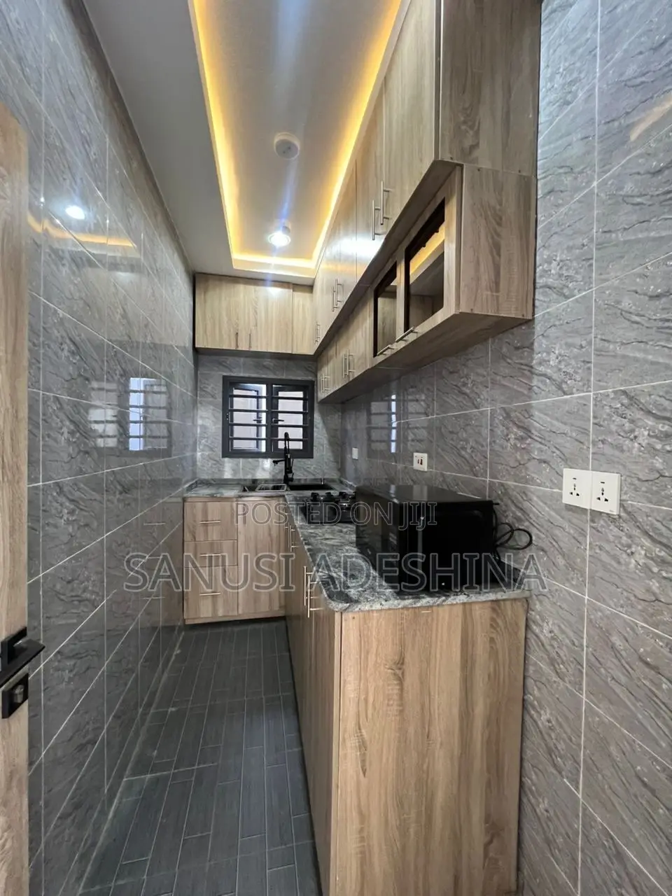 6bdrm Duplex in Gwarimpa Estate,Fct, Gwarinpa for sale in Gwarinpa