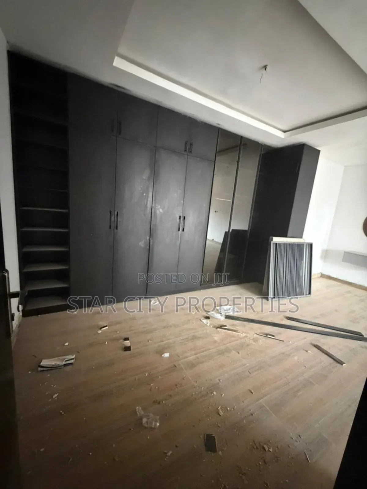 4bdrm Townhouse / Terrace in Mangrove, Ogudu Gra for rent in Ogudu GRA