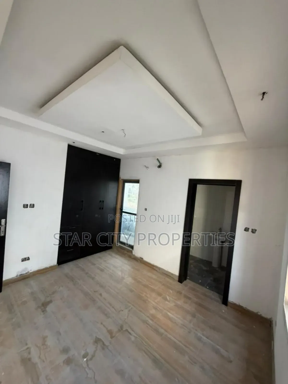 4bdrm Townhouse / Terrace in Mangrove, Ogudu Gra for rent in Ogudu GRA