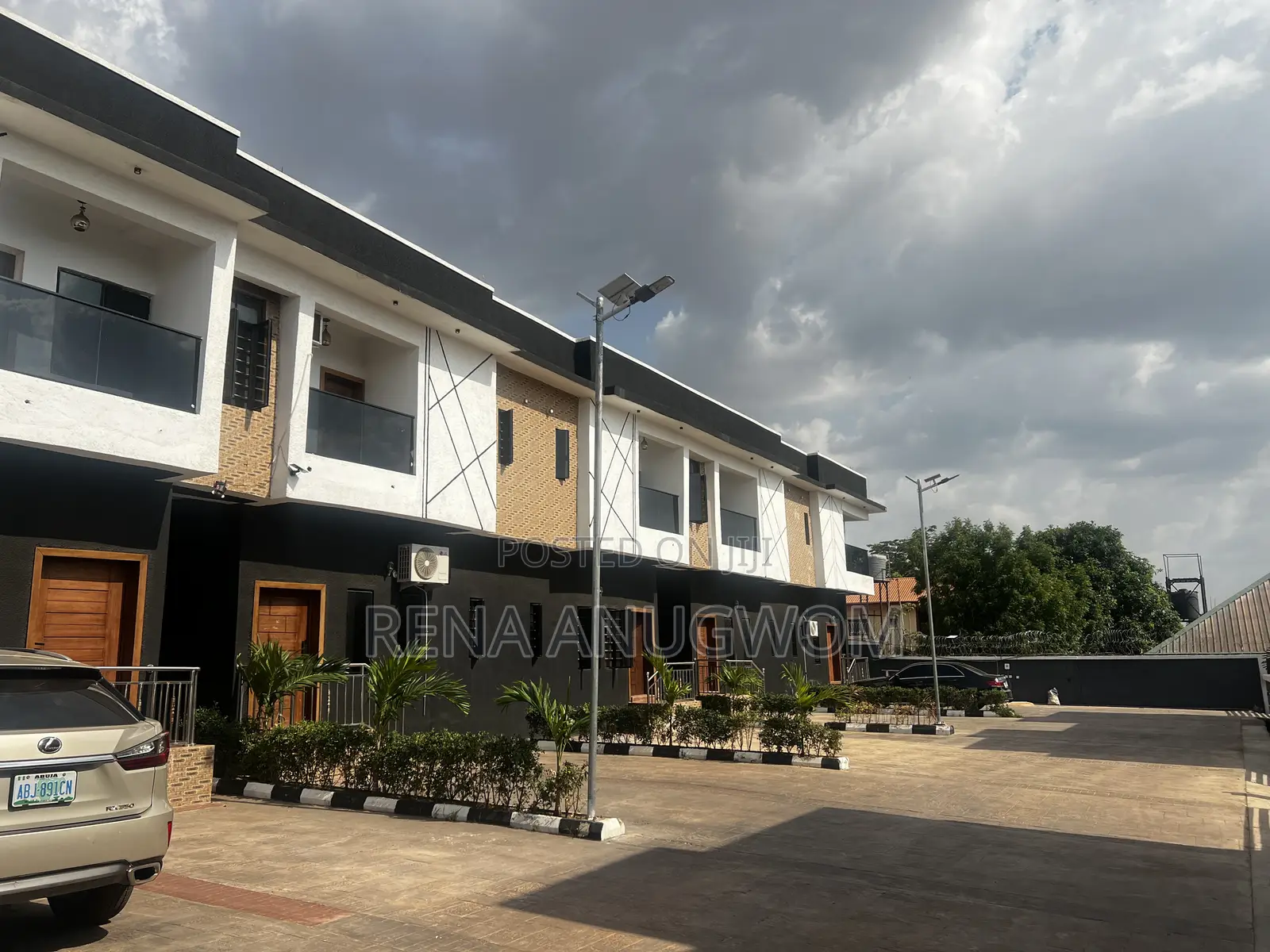 3bdrm Duplex in Enugu State for sale in Enugu State