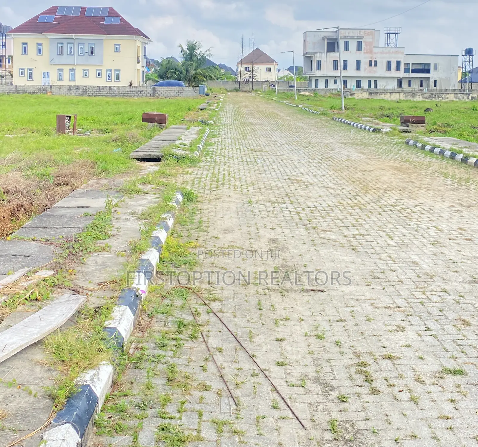 600sqm Land With Cofo Inside an Estate Behind Shoprite Sangotedo in Sangotedo