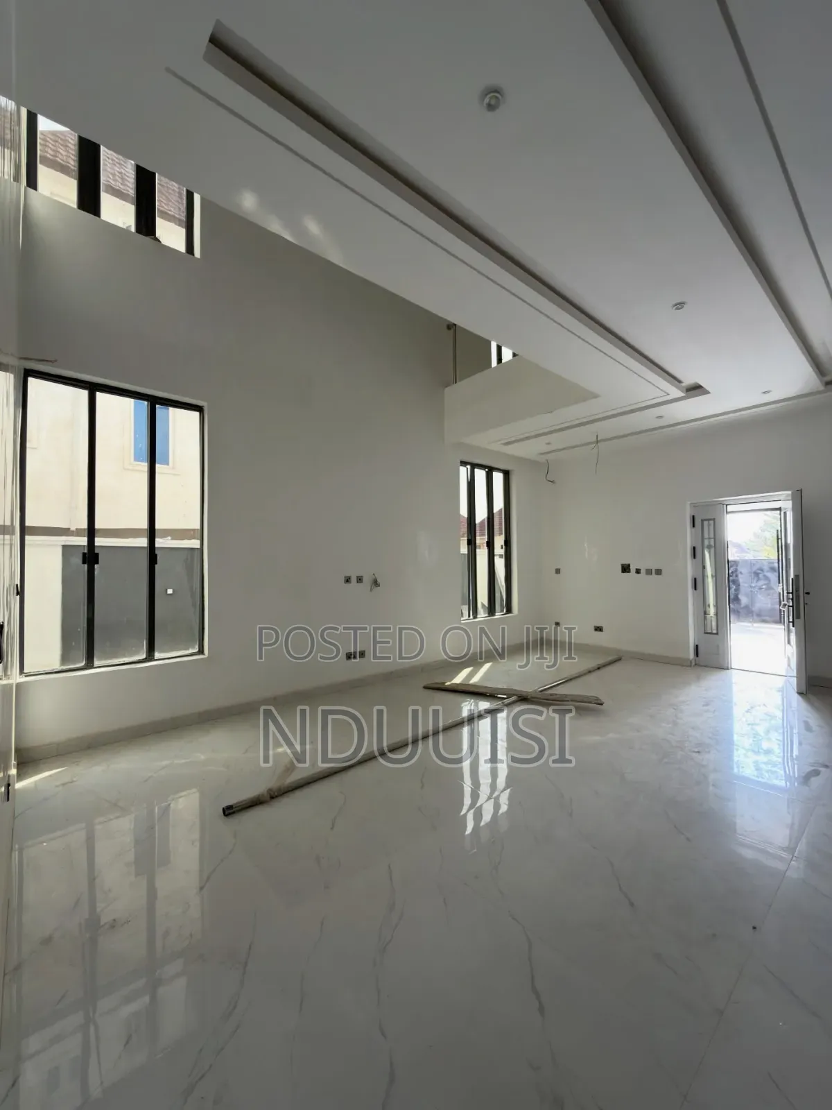5bdrm Duplex in Apo Resettlement for sale in Apo Resettlement