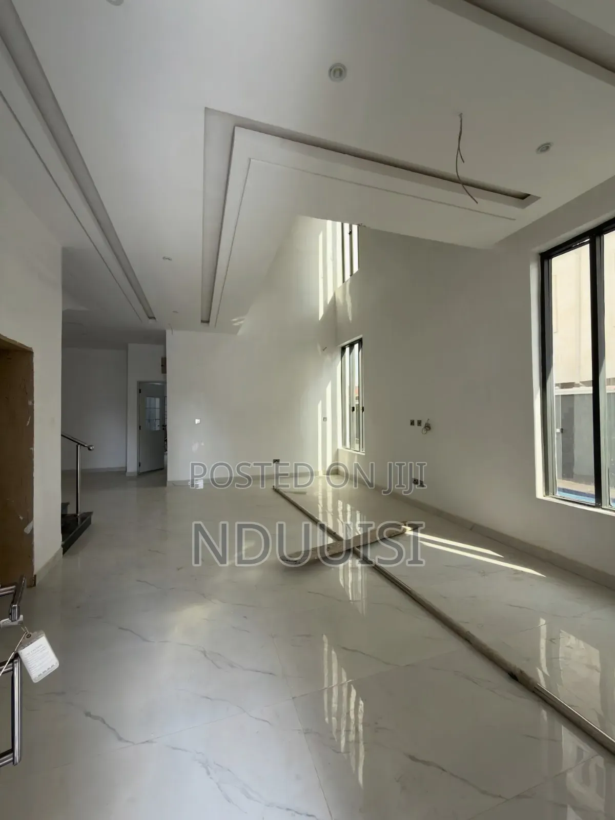 5bdrm Duplex in Apo Resettlement for sale in Apo Resettlement