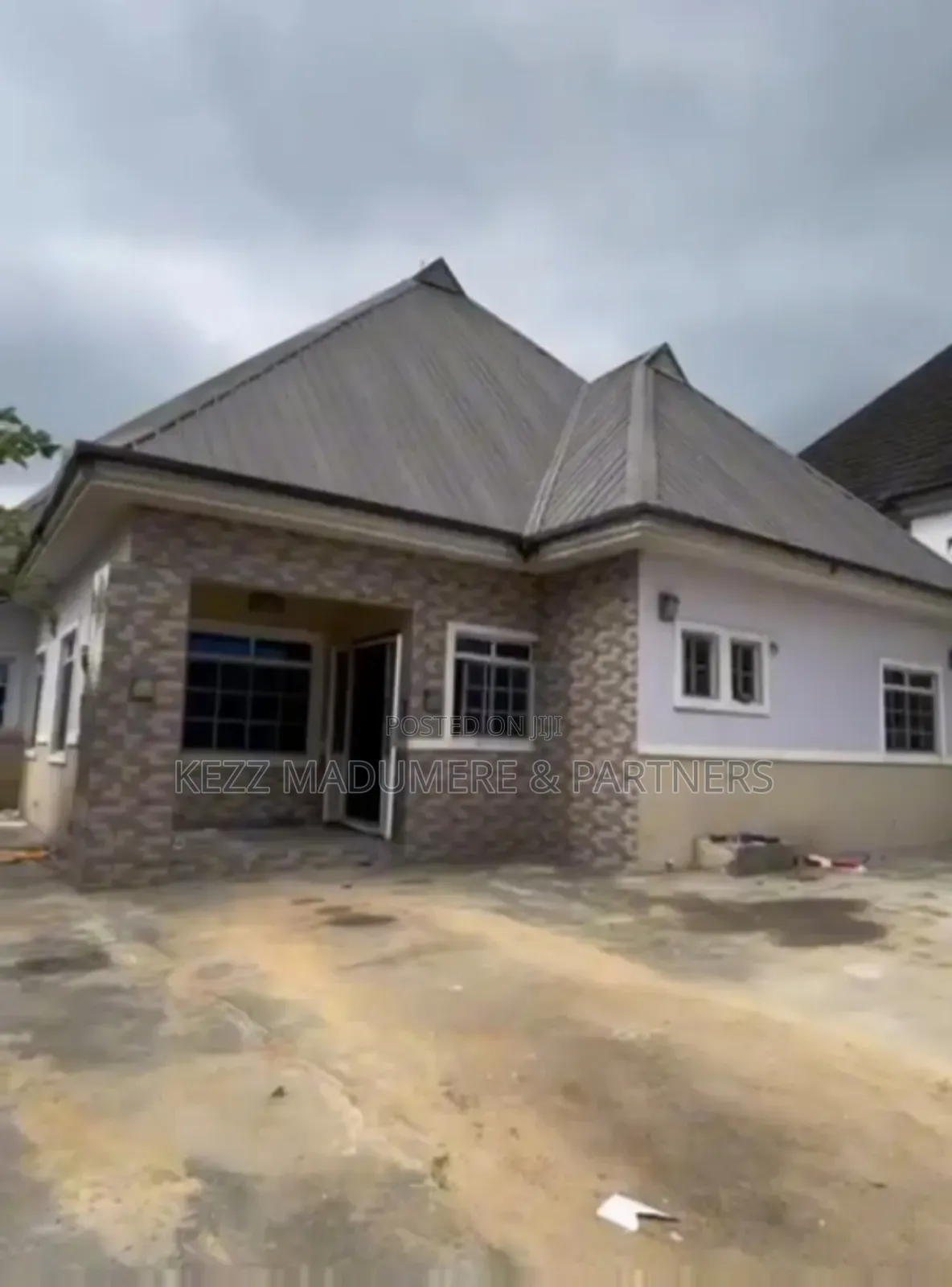 3bdrm Bungalow in Rumudara , Port, Rumuodara for sale in Rumuodara