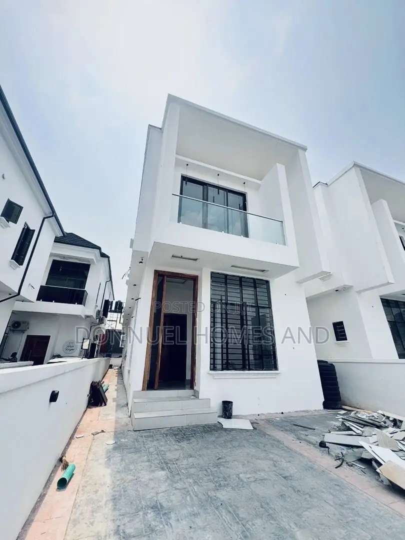 5bdrm Duplex in Osapa london for sale in Osapa london