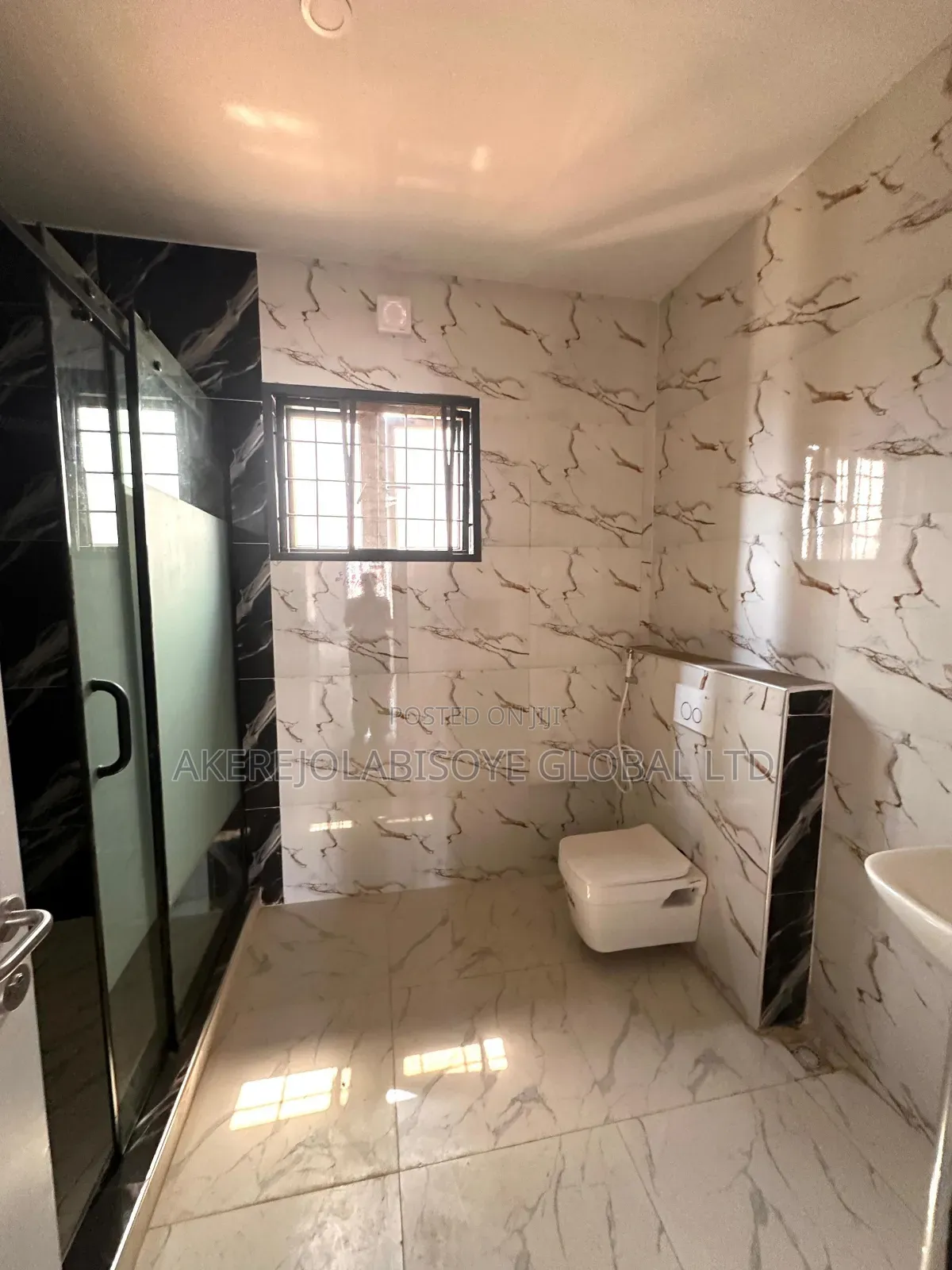4bdrm Duplex in Guzape, Abuja for sale in Guzape District