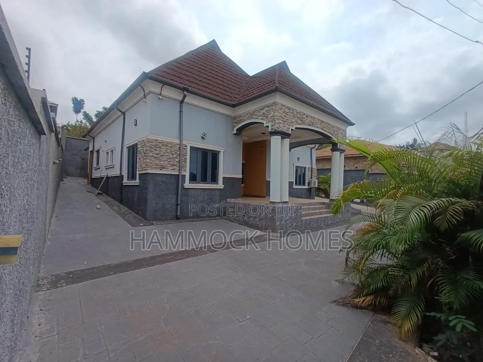 Furnished 4bdrm Bungalow in Ekerin., Ologuneru for sale in Ologuneru