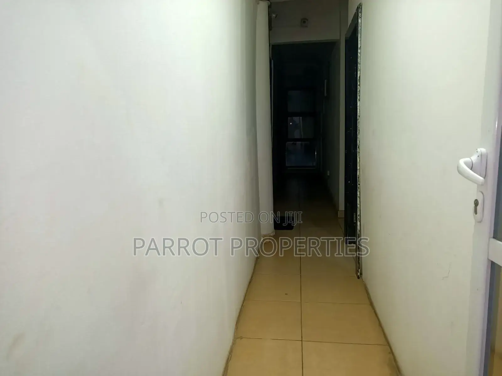Shop / Office Space for Sale in Gwarinpa