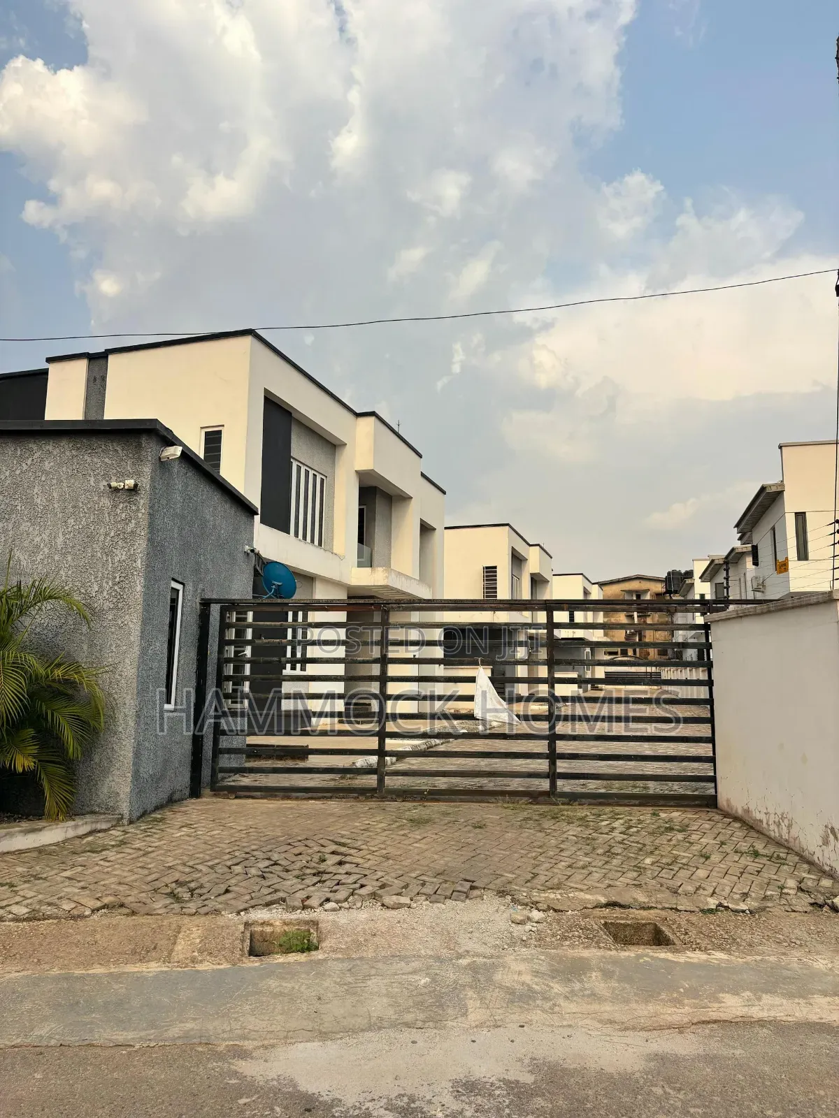 4bdrm Duplex in Carlton Gate Gra, Akobo for sale in Akobo