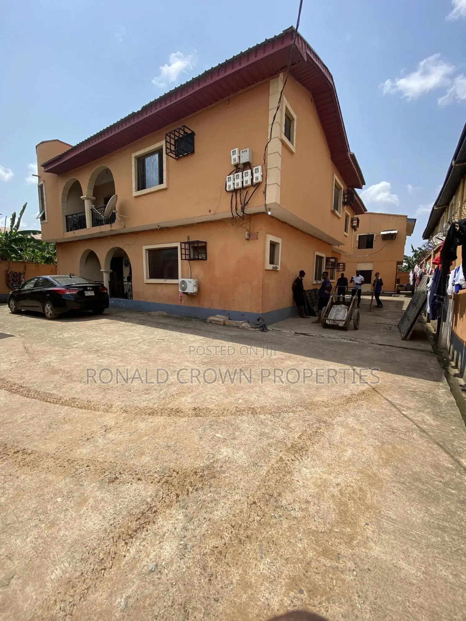 3bdrm Block of Flats in Bucknor for sale in Bucknor