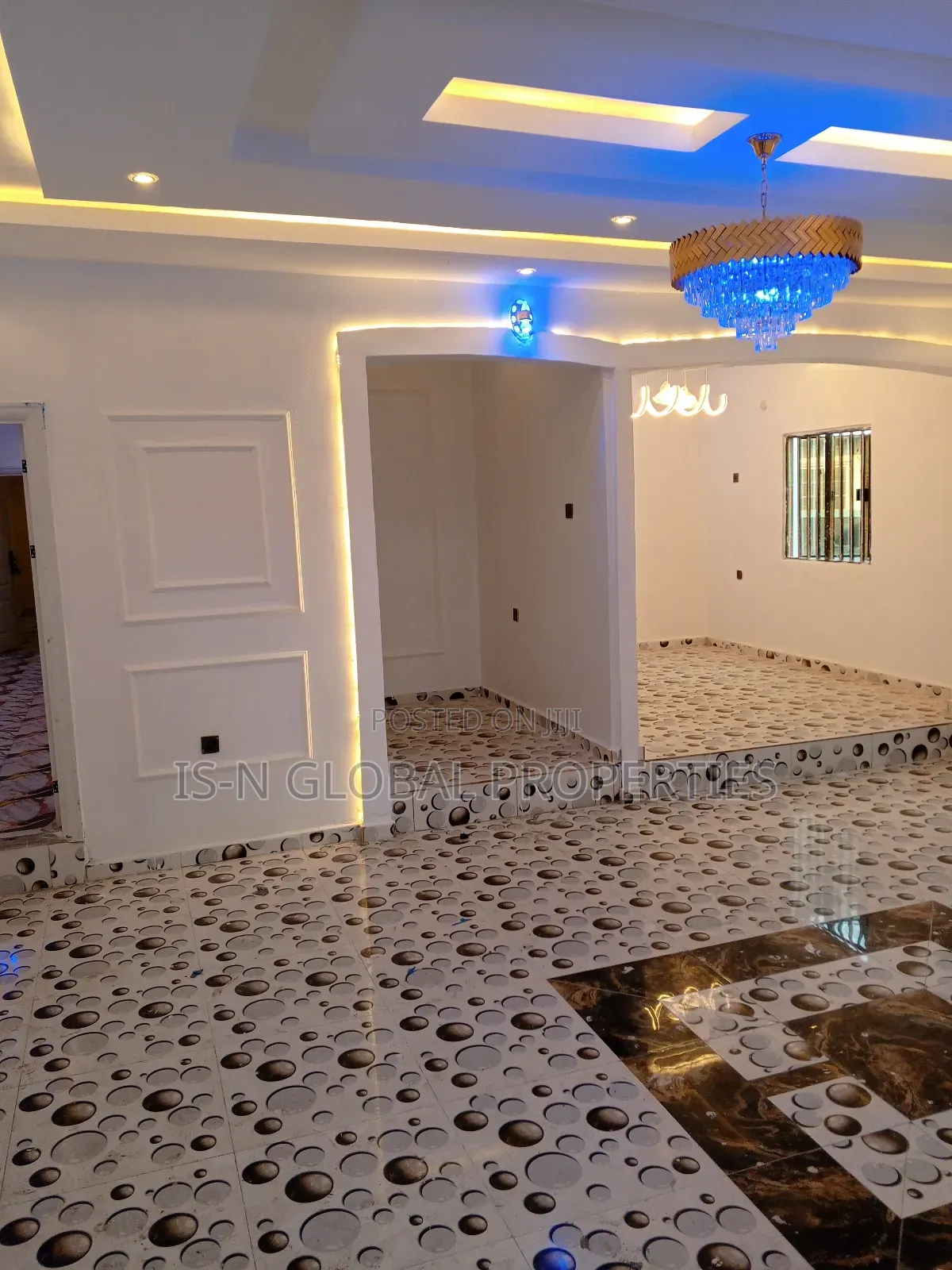 4bdrm Bungalow in Warri for sale in Warri