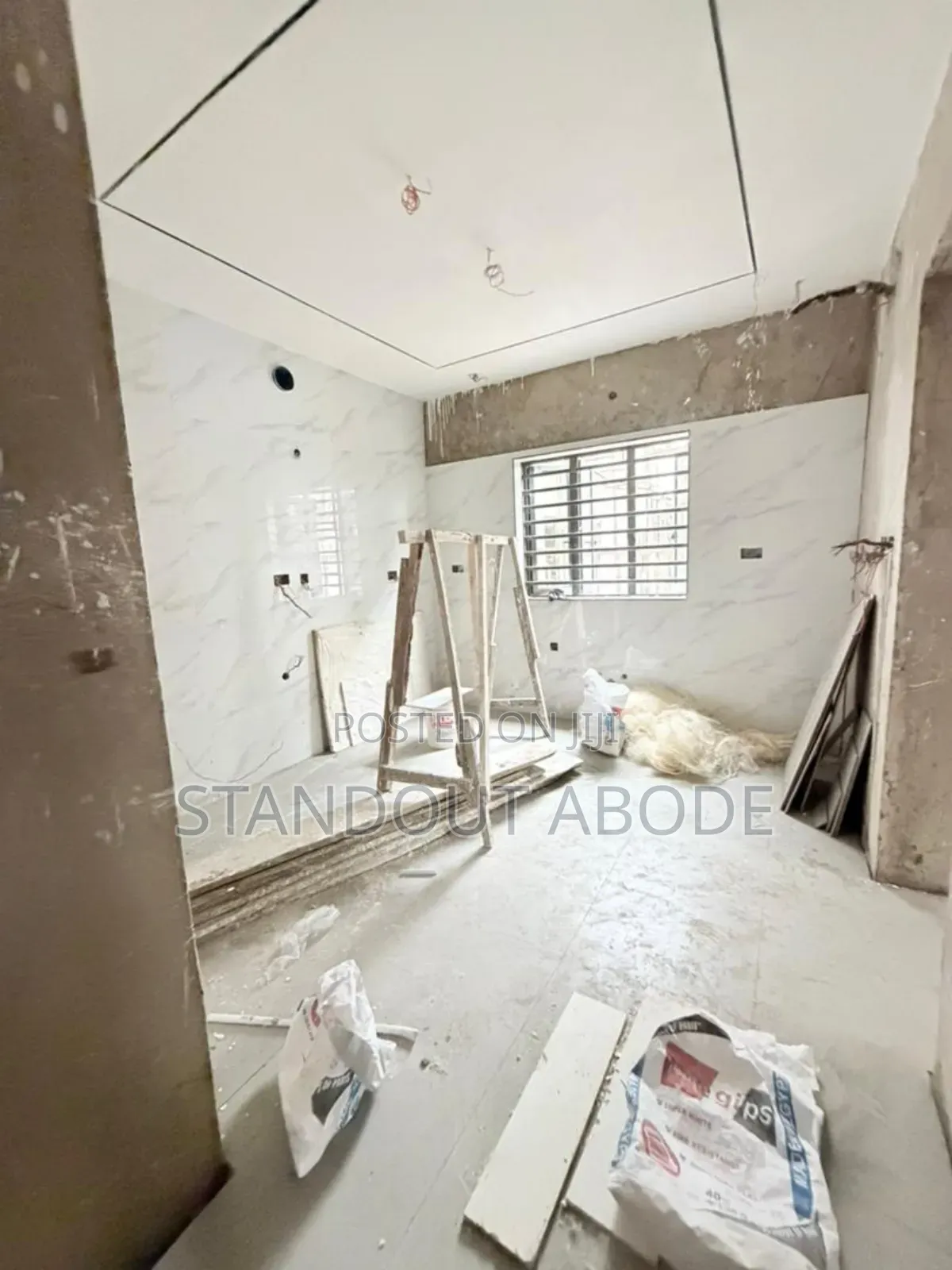 4bdrm Duplex In In An Estate, Adeniyi Jones For Sale in Adeniyi Jones