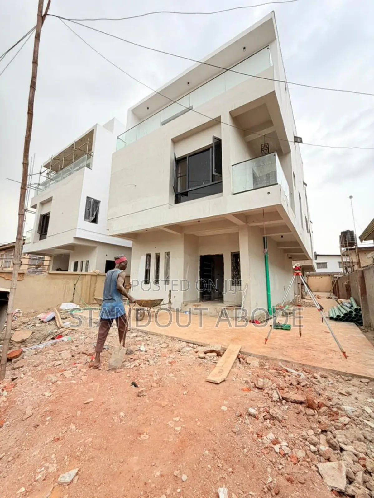 4bdrm Duplex in In An Estate, Adeniyi Jones for sale in Adeniyi Jones