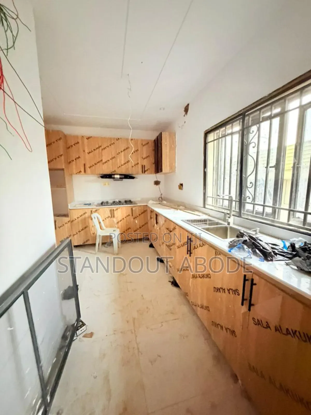 4bdrm Duplex in In An Estate, Adeniyi Jones for sale in Adeniyi Jones