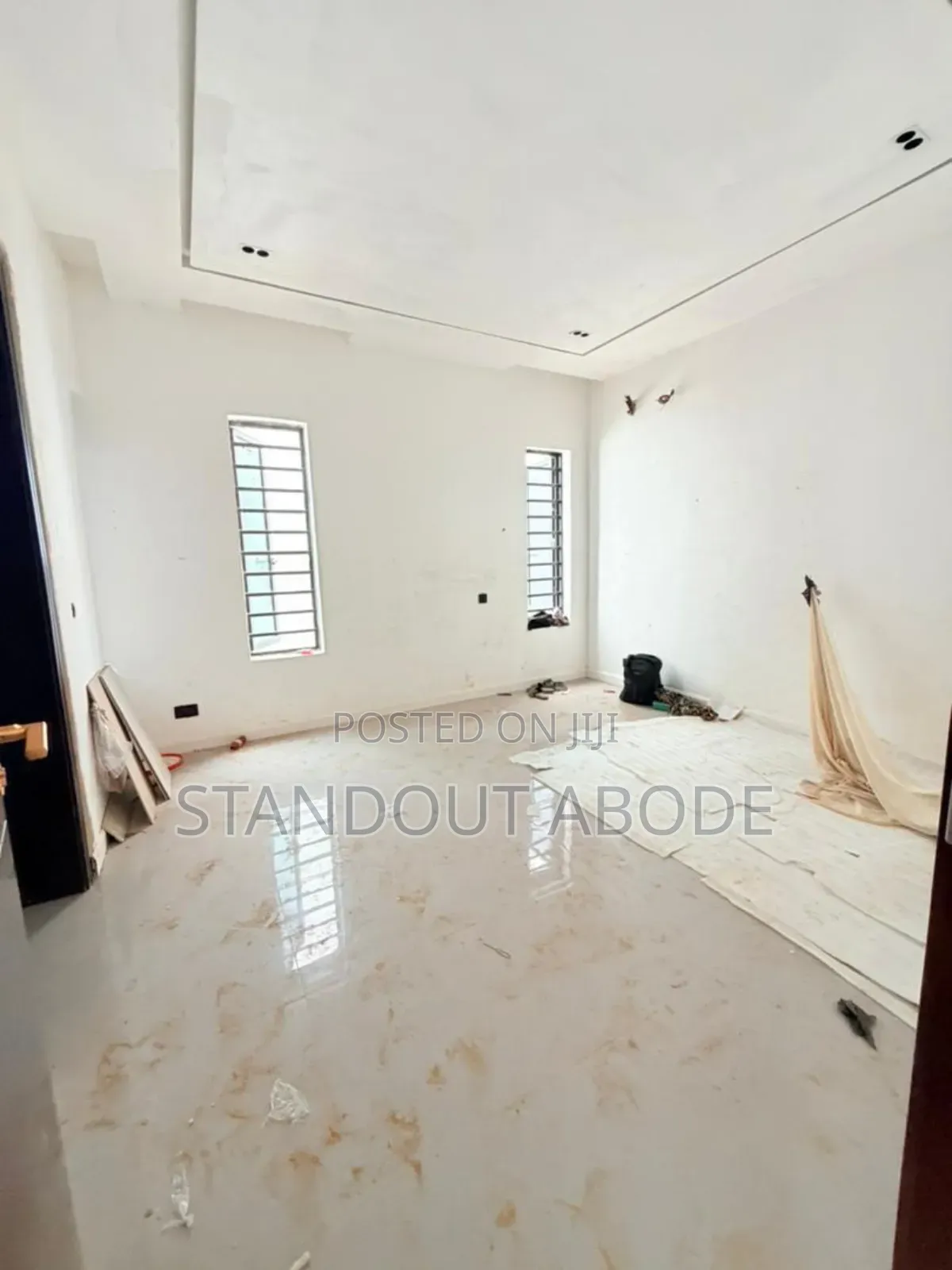 4bdrm Duplex in In A Secure Estate, Maryland for sale in Maryland