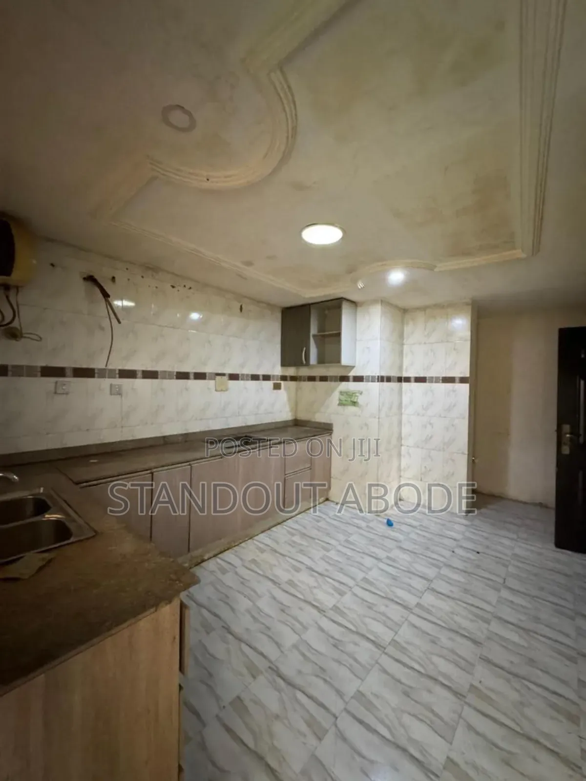 4bdrm Duplex in In A Secure Location, Adeniyi Jones for sale in Adeniyi Jones