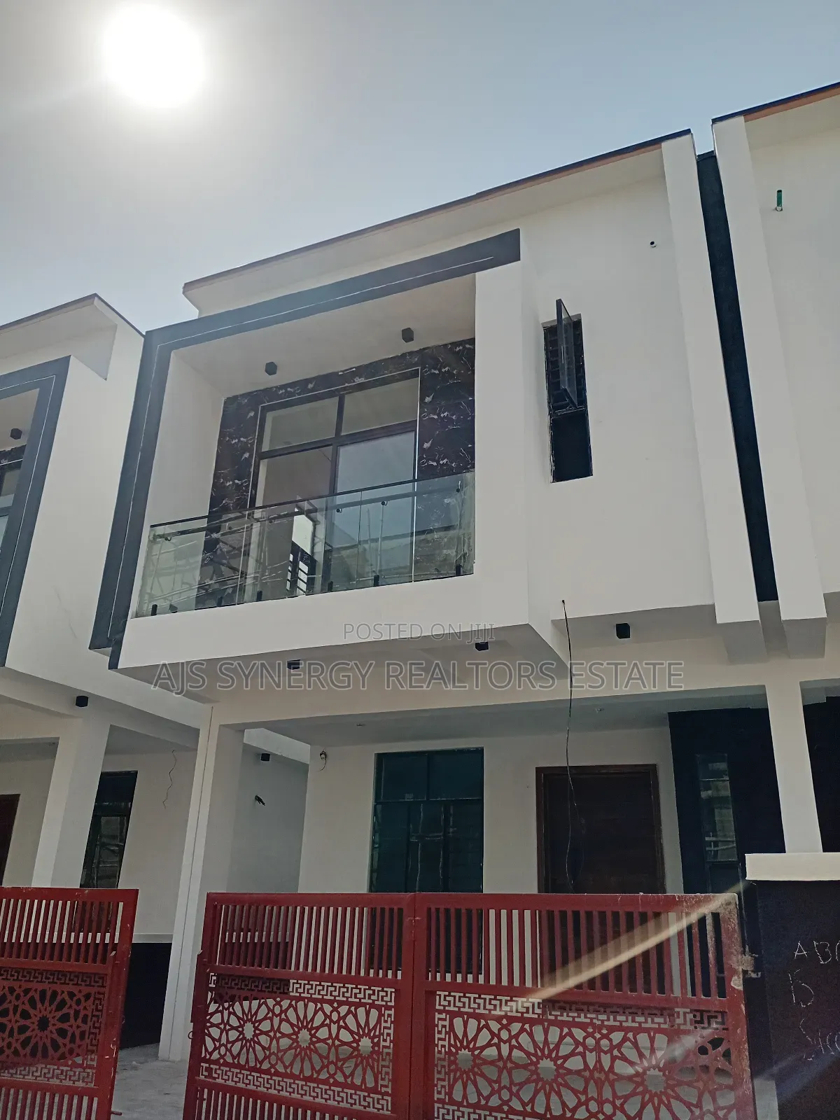 4bdrm Duplex in Ikota for sale in Ikota