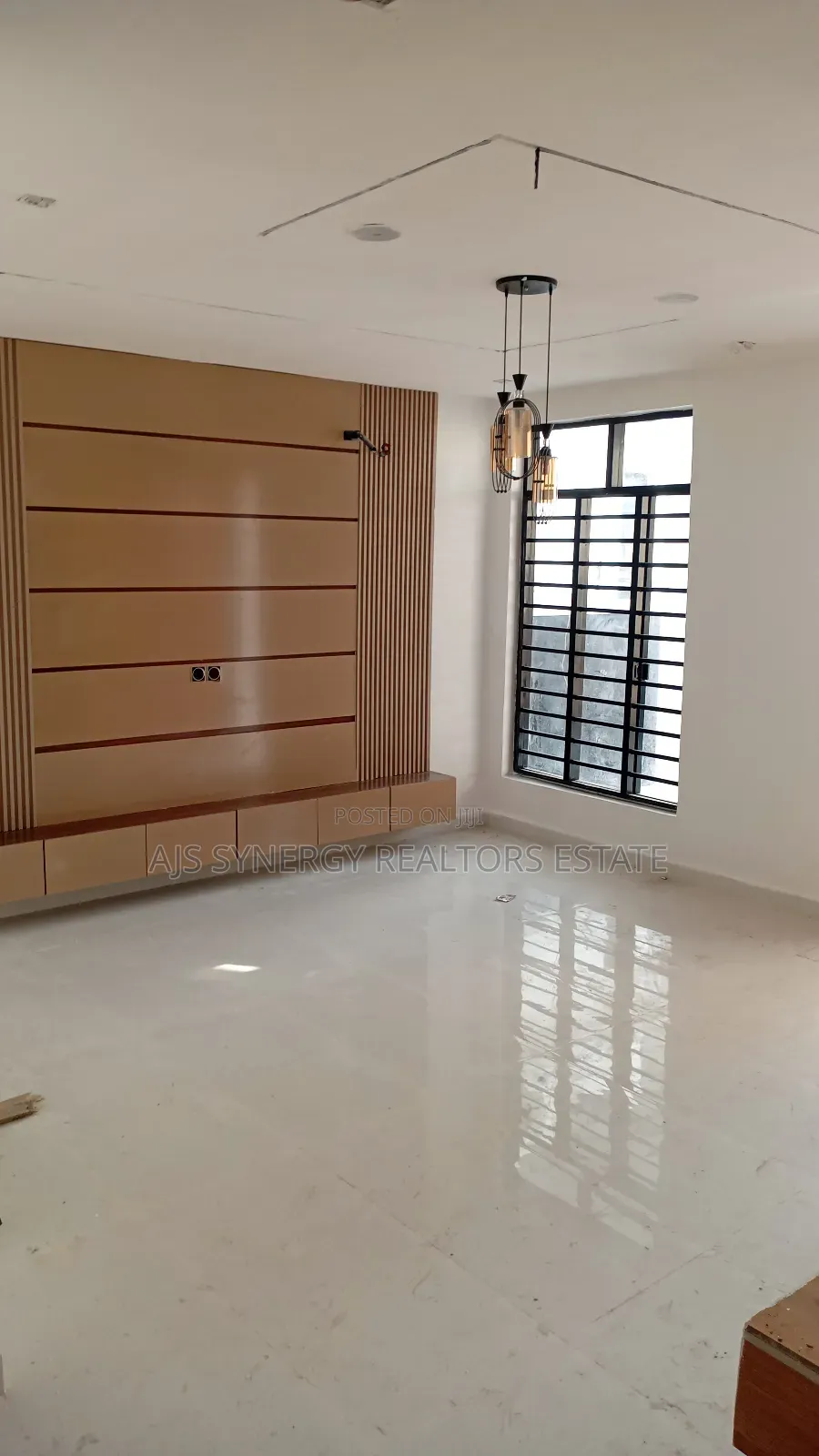 4bdrm Duplex in Ikota for sale in Ikota