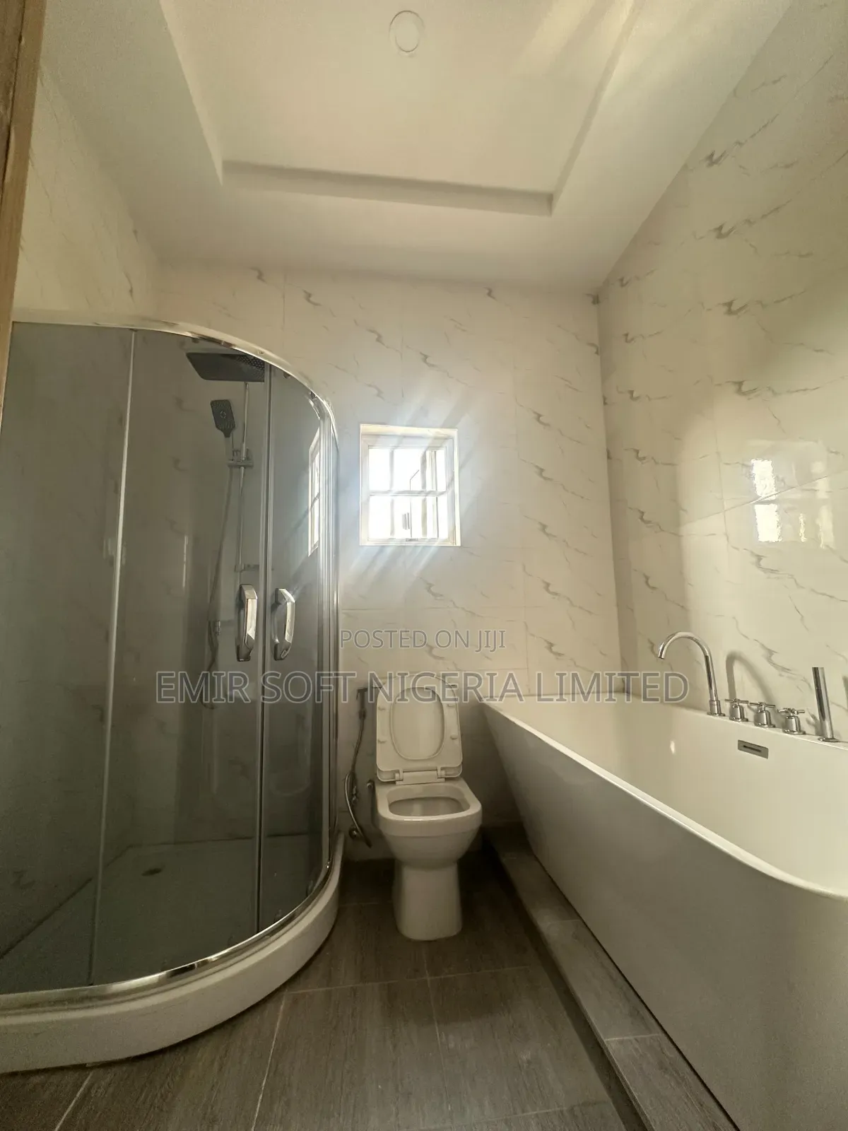 4bdrm Duplex in Jericho for sale in Jericho