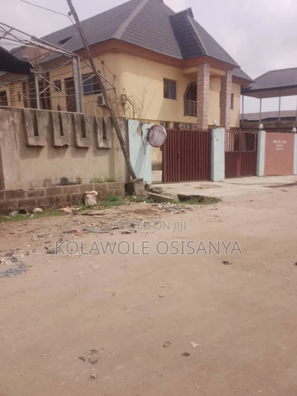 Functional 15rooms Hotel in Ijegun