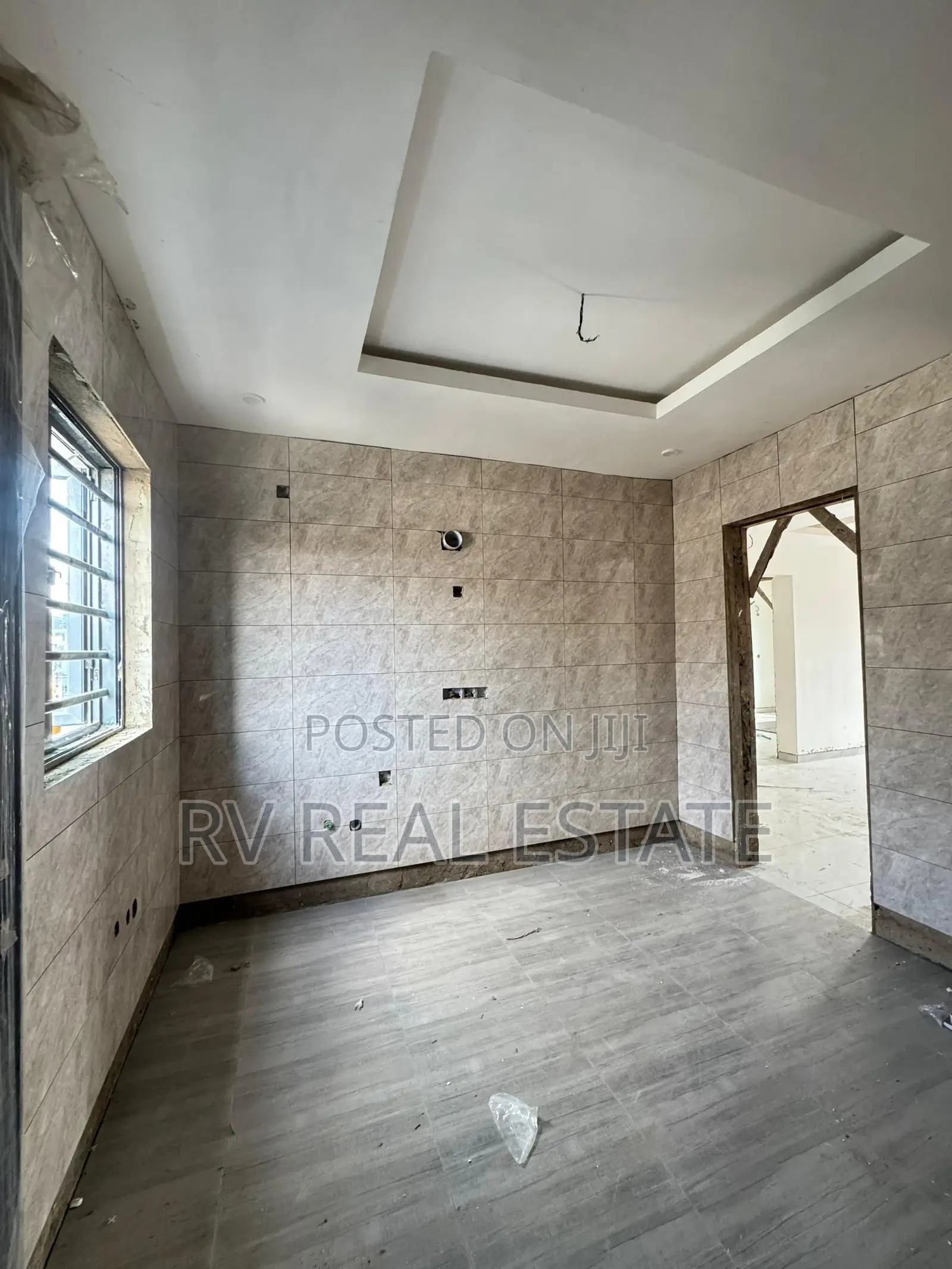2bdrm Apartment in Sabo / Yaba for sale in Sabo / Yaba
