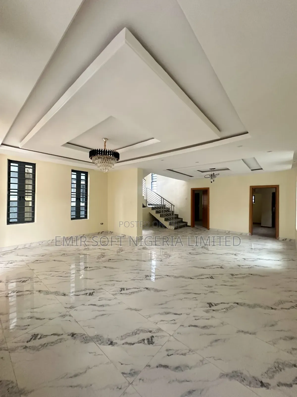 5bdrm Duplex in New Bodija Estate for sale in Bodija