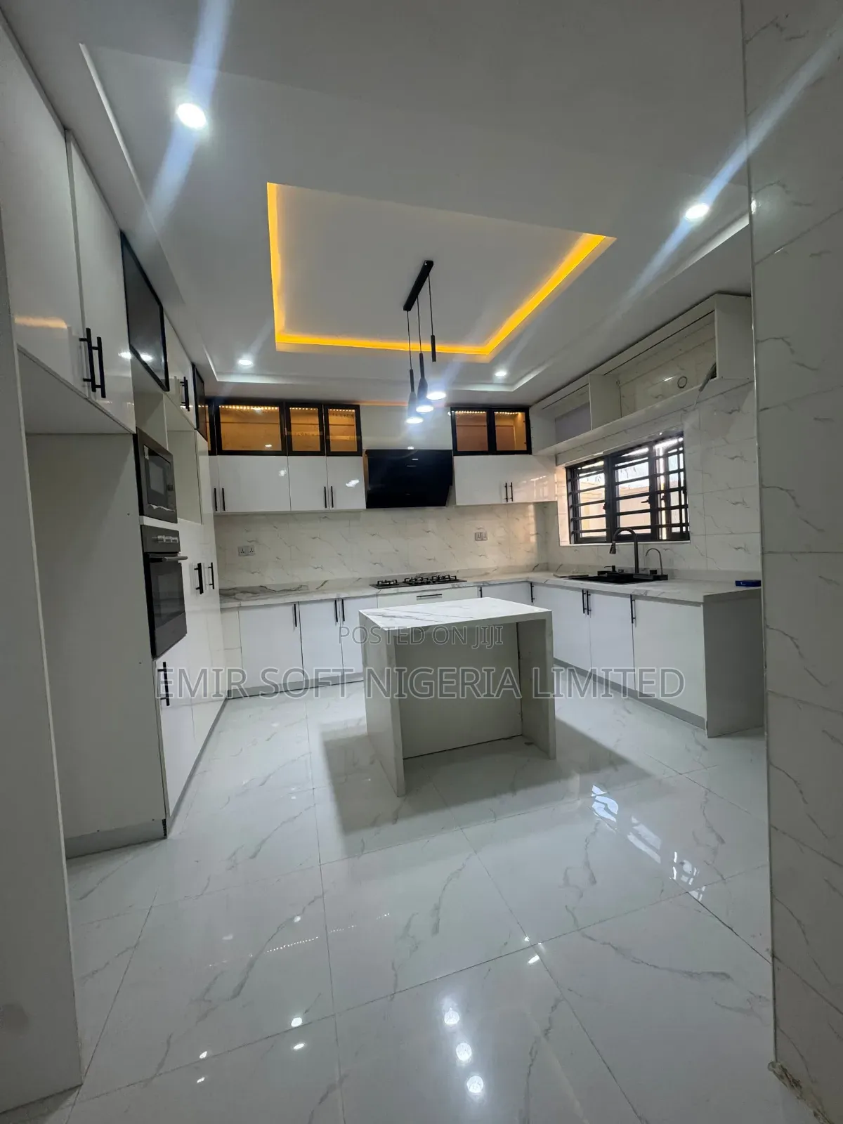 4bdrm Duplex in Star Gate Estate for sale in Oluyole Estate