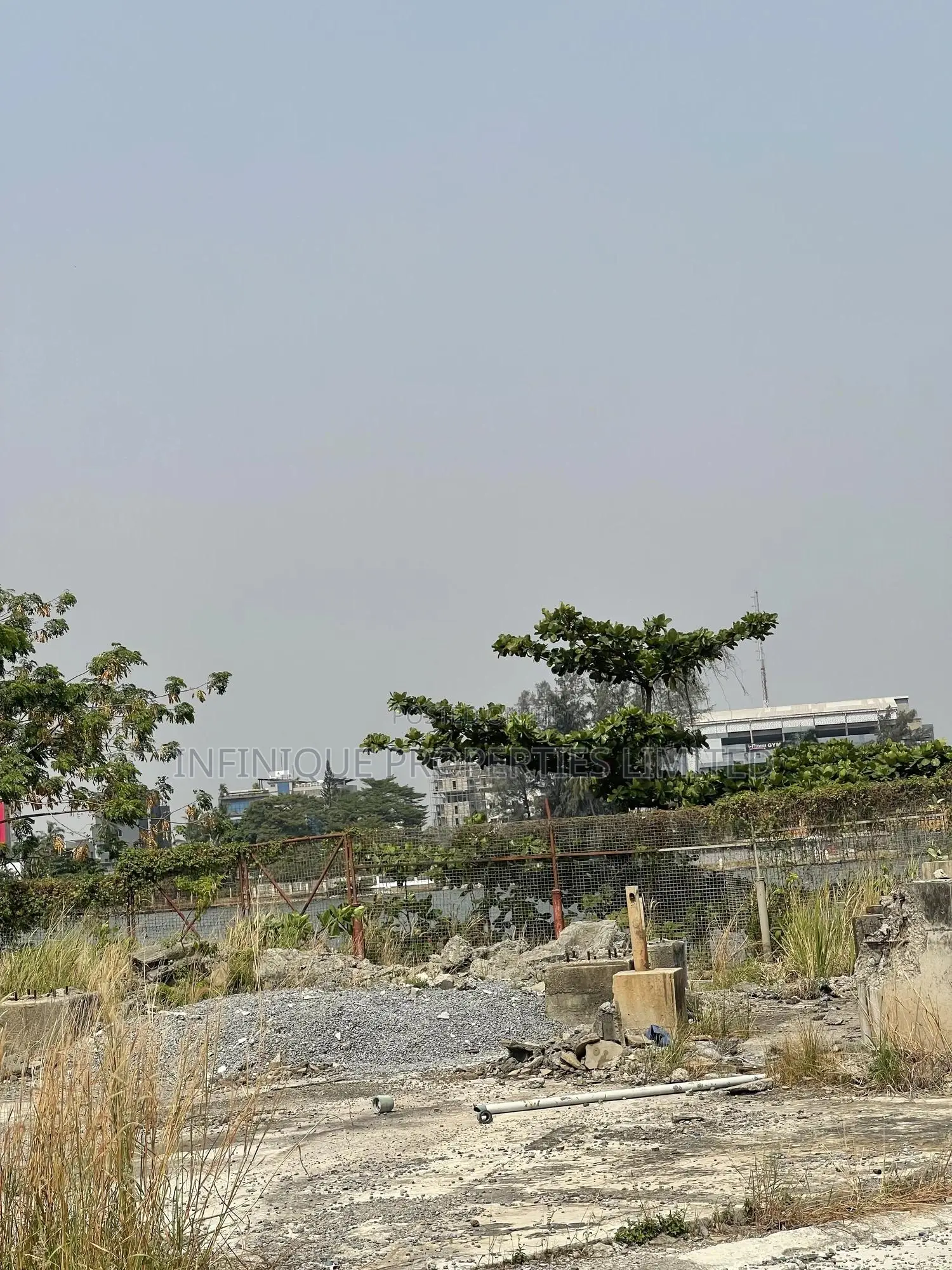 Prime Waterfront Land With Reclamation Approval on Ozumba Mbadiwe in Kofo Abayomi