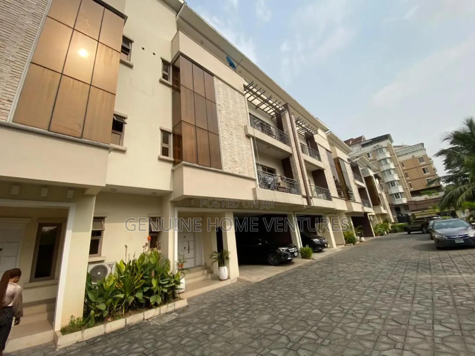Furnished 4bdrm Duplex in Ikoyi for rent in Ikoyi