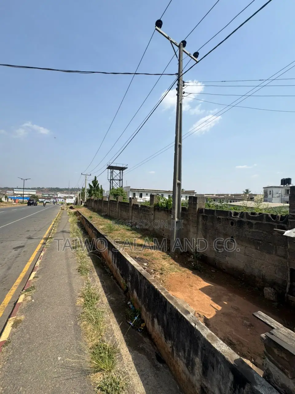 1,626 SQM Facing the Major Road in Jericho
