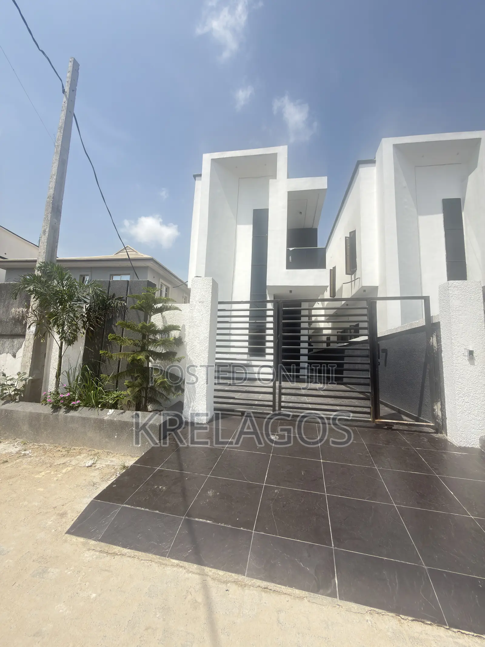5bdrm Duplex in Ajah for sale in Ajah