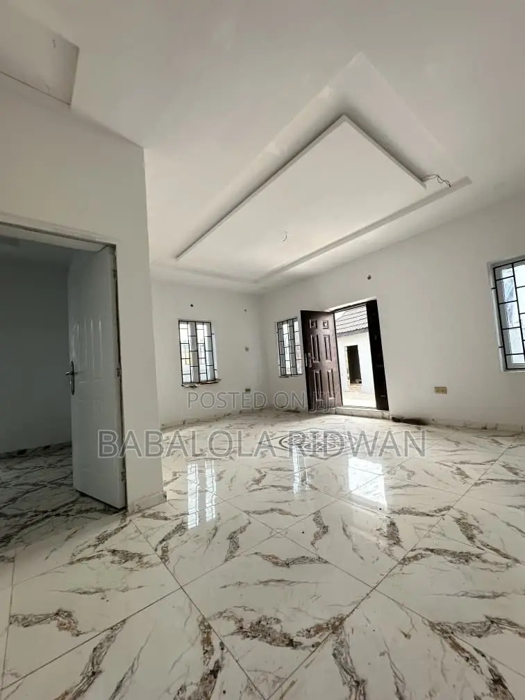 2bdrm Bungalow in Peace Estate, Jericho for sale in Jericho