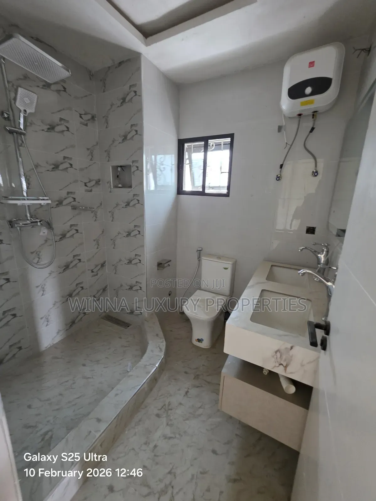 4bdrm Townhouse/Terrace in Wuse Zone 3 for Sale in Zone 3 / Wuse