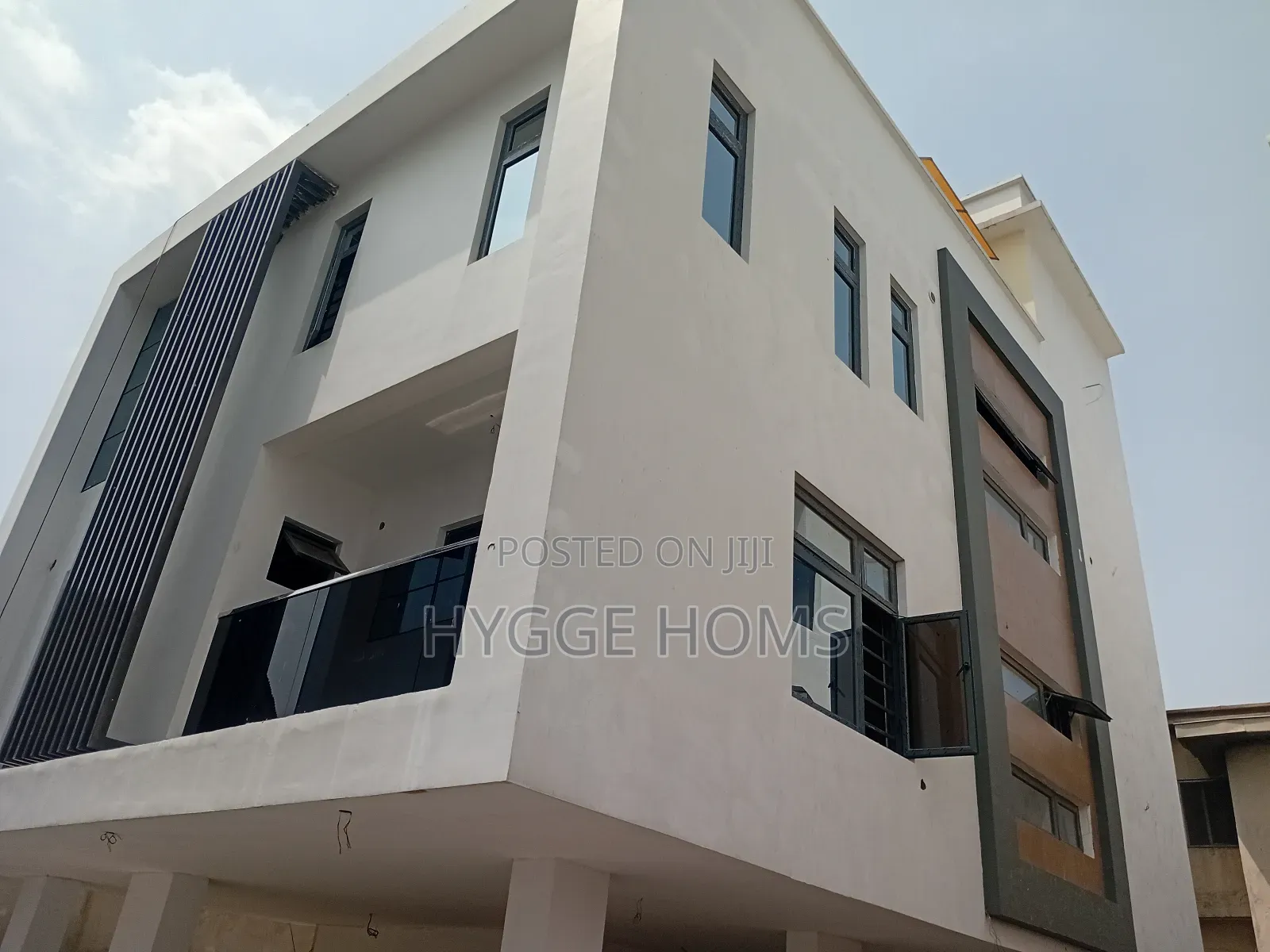 5bdrm Duplex in Maryland for sale in Maryland