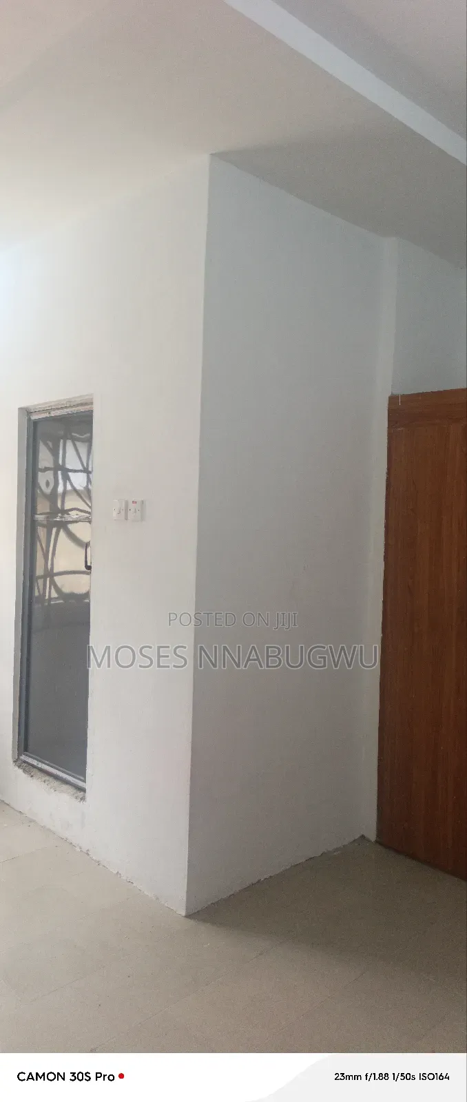 3bdrm Bungalow in Gbalajam Axis, Woji for rent in Woji
