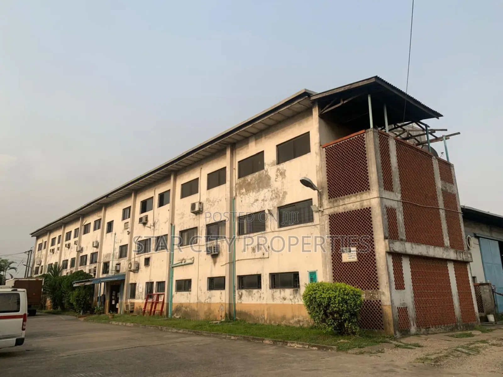 Factory Sitting on an Expansive Parcel of Land in Ogba