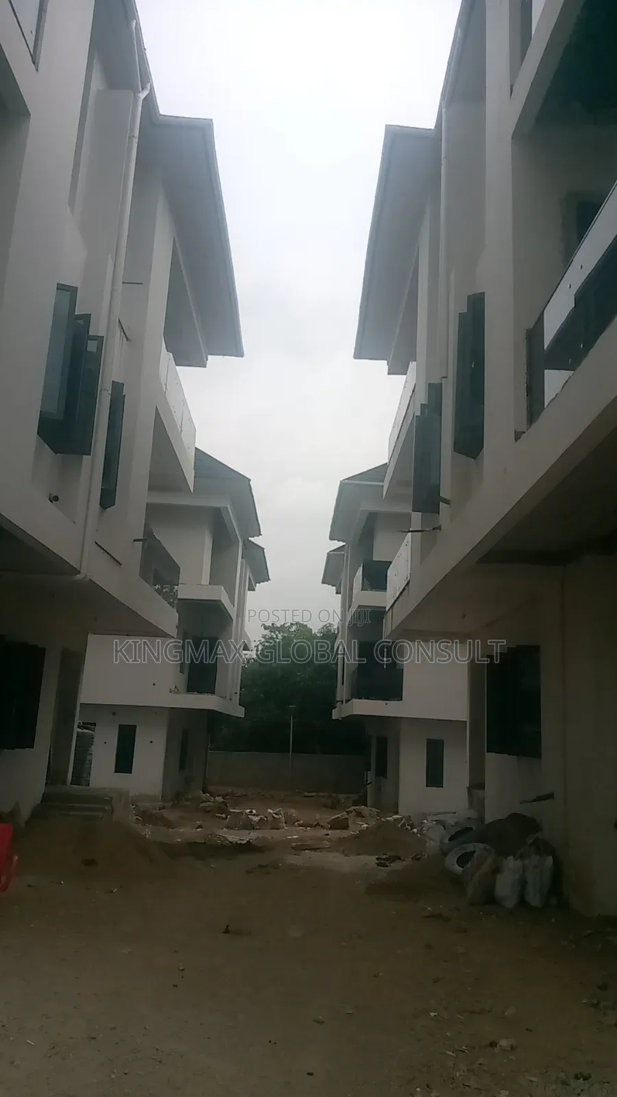 5bdrm Duplex in Wuye Abuja for sale in Wuye