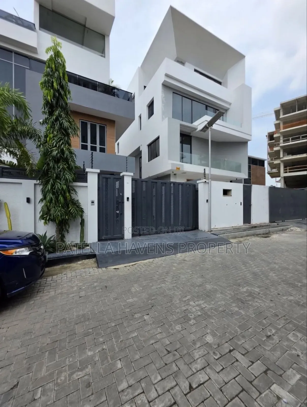 5bdrm Duplex in Old Ikoyi for sale in Old Ikoyi
