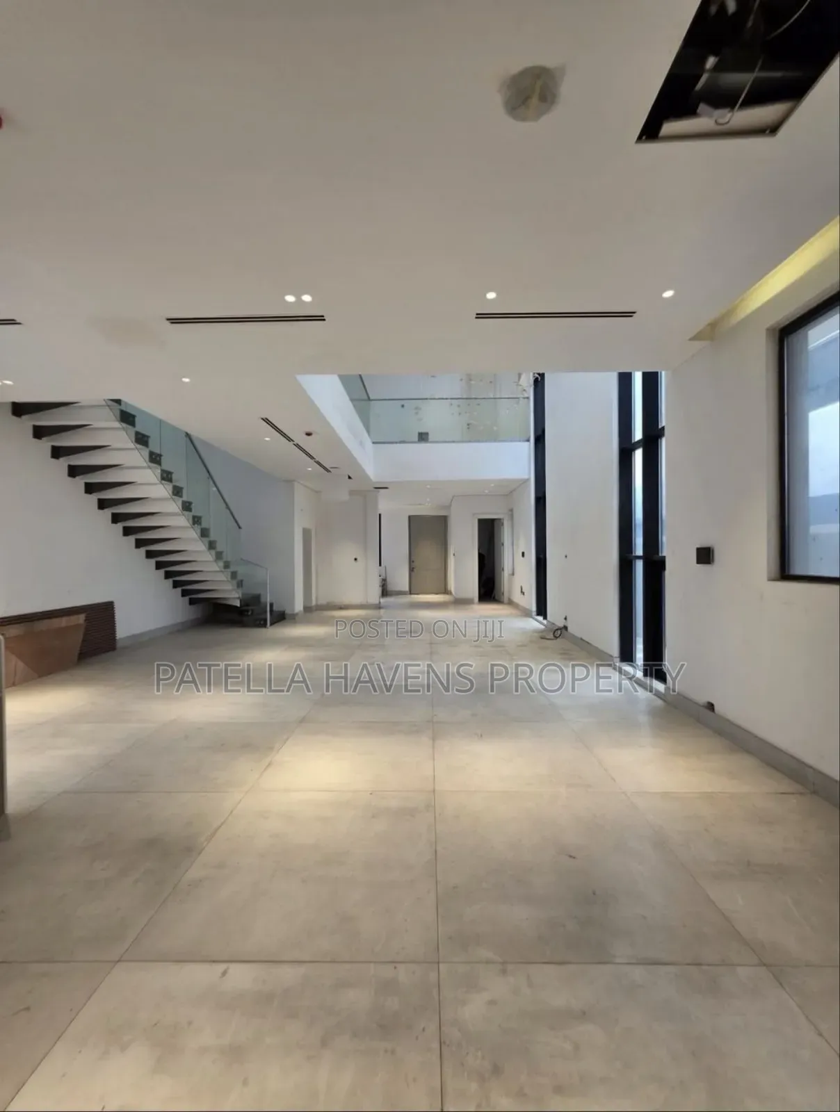 5bdrm Duplex in Old Ikoyi for sale in Old Ikoyi