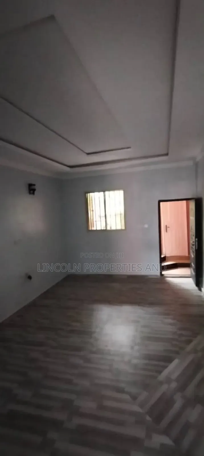 5bdrm Bungalow in Federal Housing, Uyo for sale in Uyo