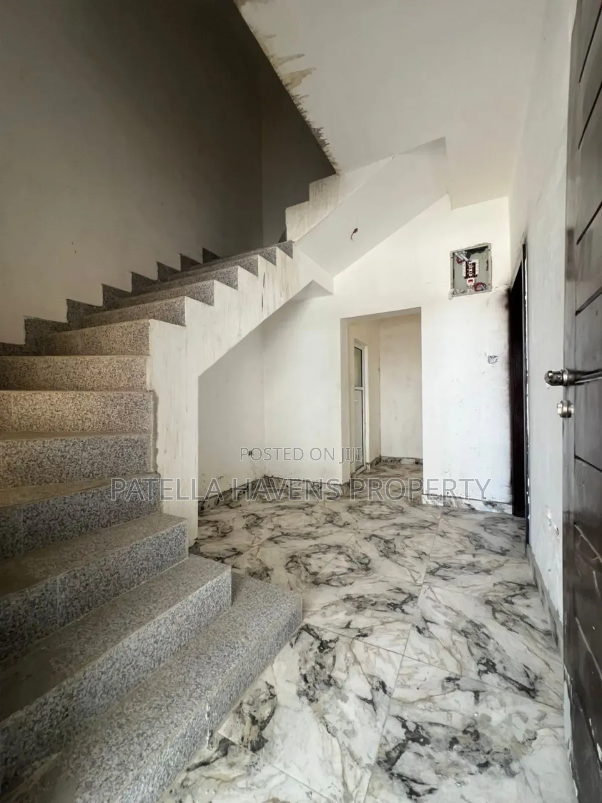 3bdrm Townhouse/Terrace in Ajah for sale in Ajah