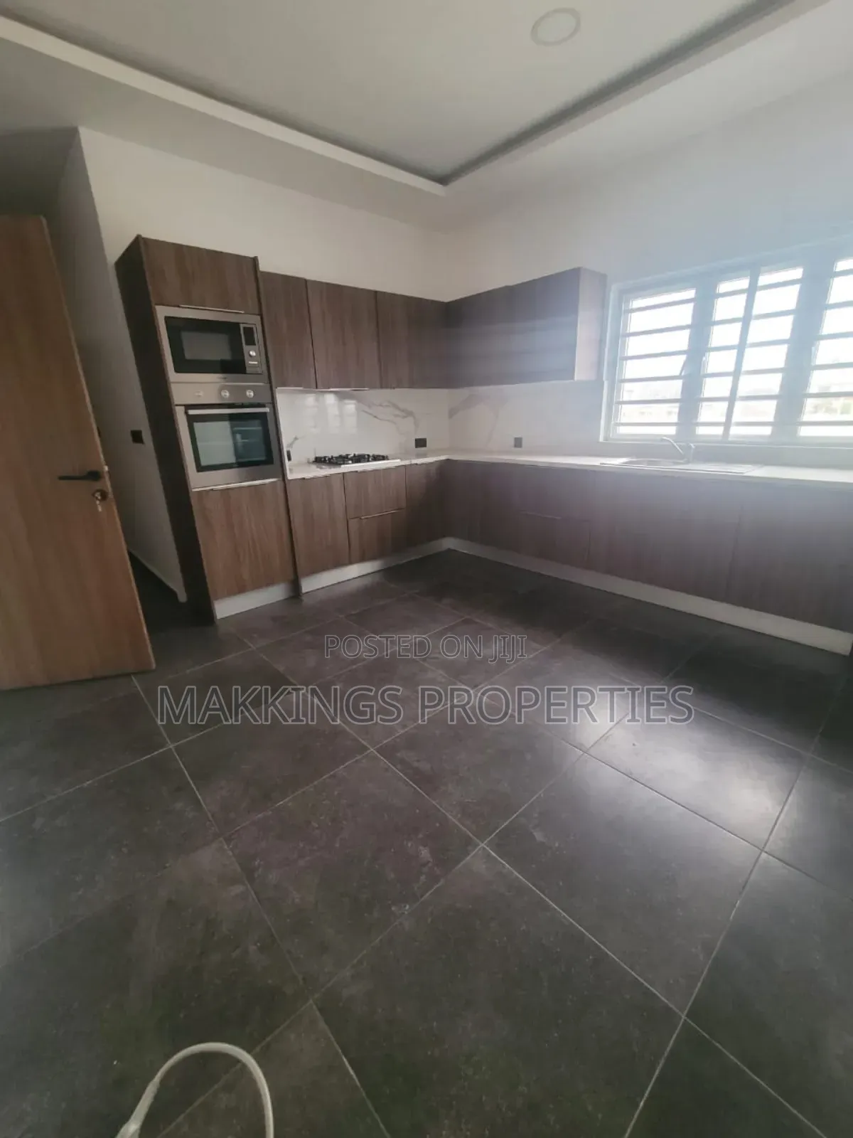 3bdrm Apartment in Ikate for rent in Ikate