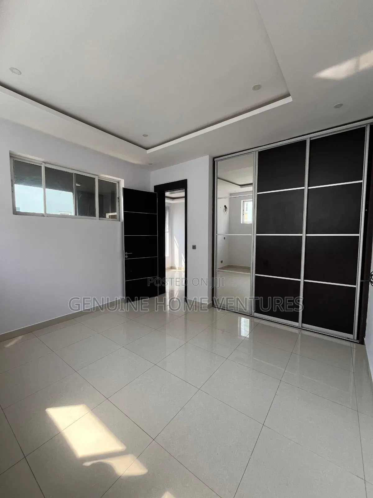 5bdrm Duplex in Osapa London for sale in Osapa london